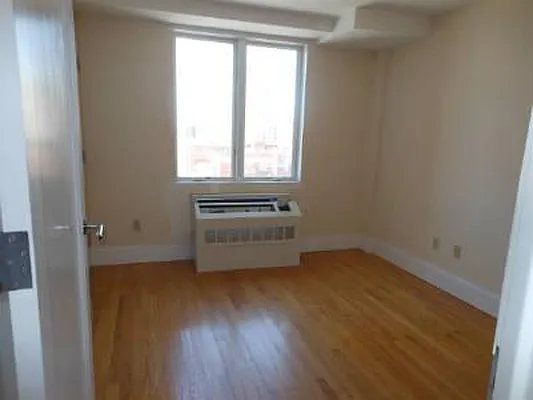 Rented by Urban Realty NYC | media 23