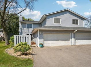 7614 Dunmore Rd, Woodbury, MN 55125