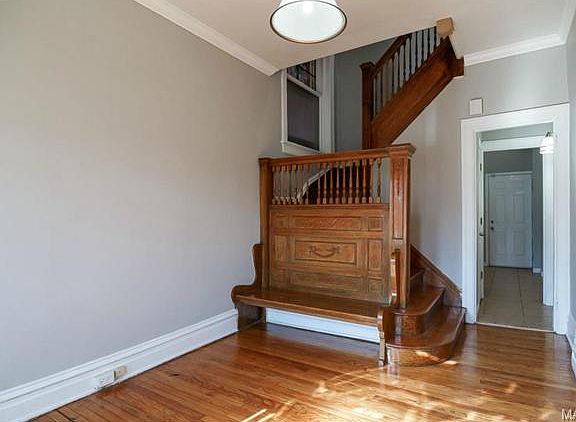 2nd image of 5233 Cabanne Ave