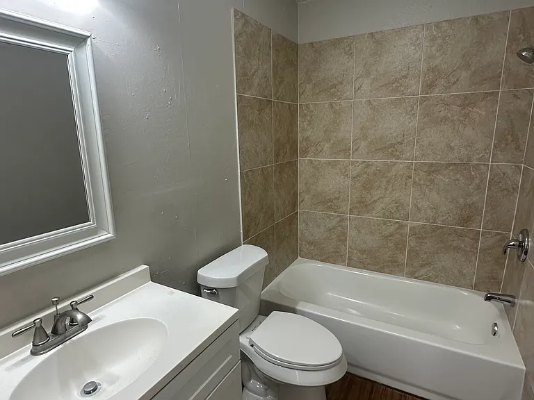 1304 Brenda Ln #A — Photo 12
