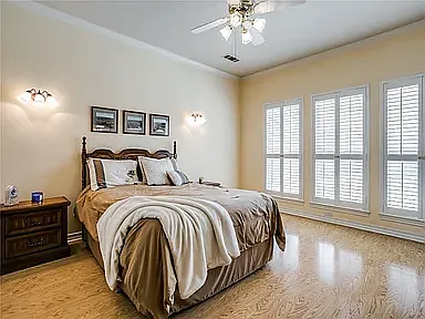 4652 Portrait Ln — Photo 19