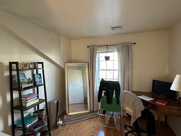 36 Raymond St #36B — Photo 16