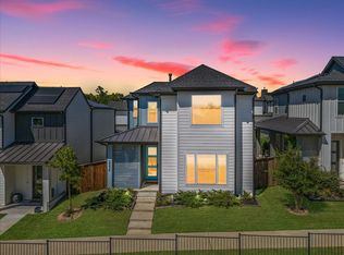 2224 Scenic Bluff Dr, Fort Worth, TX 76111