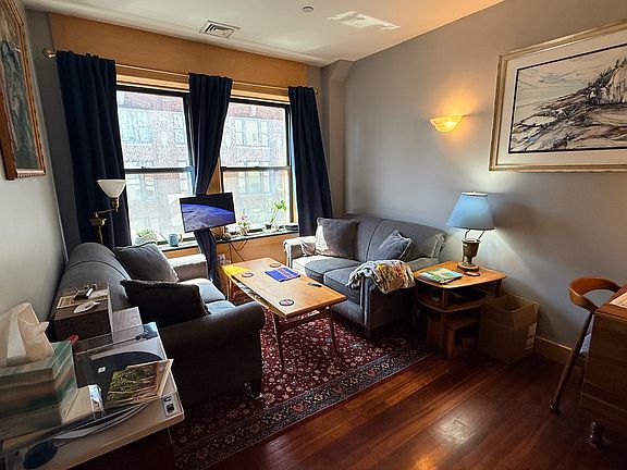 5th image of 42 Beach St Unit 8B