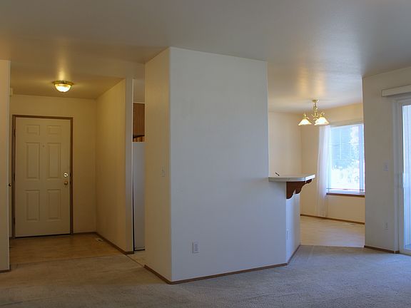 2nd image of 1231 McKittrick St Unit 1