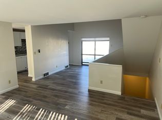 6820 Old Royalton Rd UNIT 2, Brecksville, OH 44141