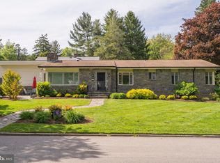 1315 Drayton Ln, Wynnewood, PA 19096