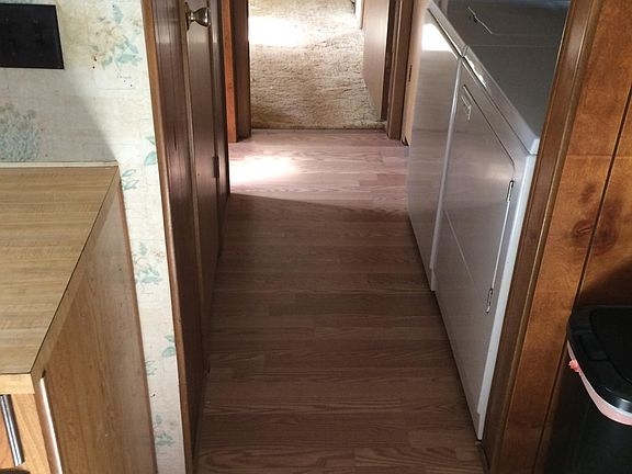 5th image of 50 Beard Ln