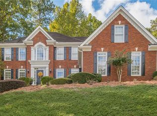 905 Ingleside Dr, Lawrenceville, GA 30044