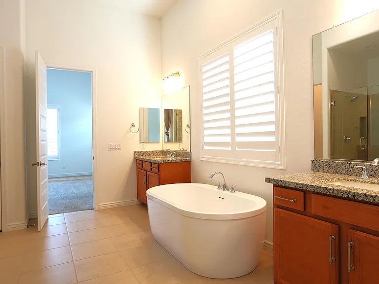 27711 N 38th Dr — Photo 13