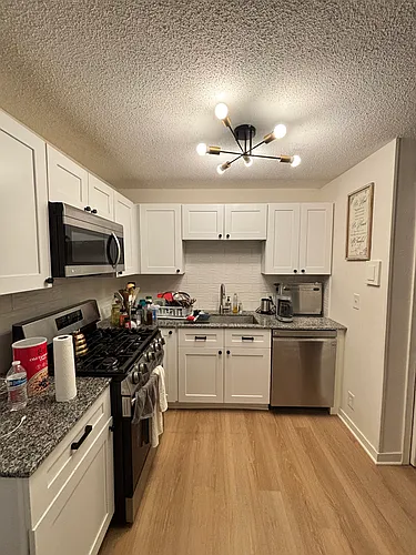 1433 4th St NE #1 Photo 1