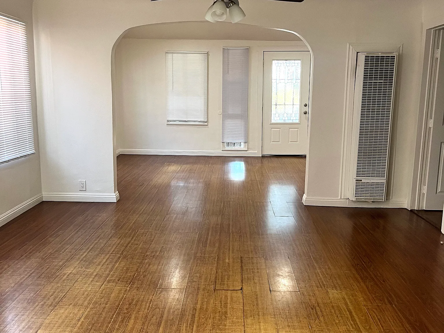 3 bed, 1500 sqft, $3,530 — Photo 2