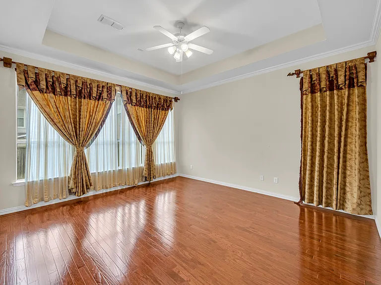 3920 Autumn Ln — Photo 21