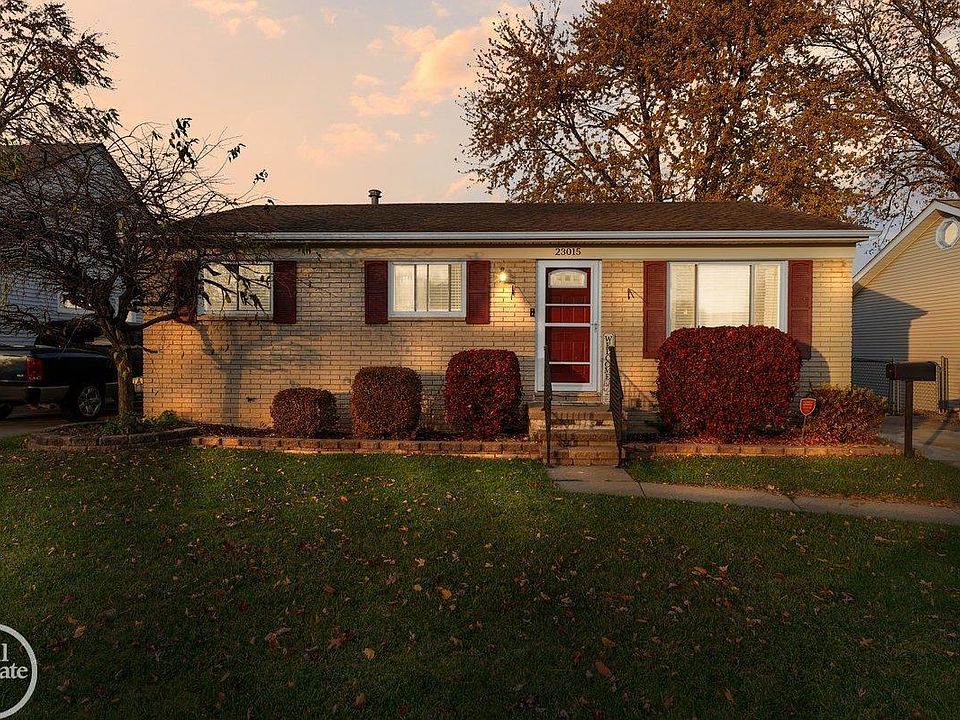 1st image of 23015 Hoffman St