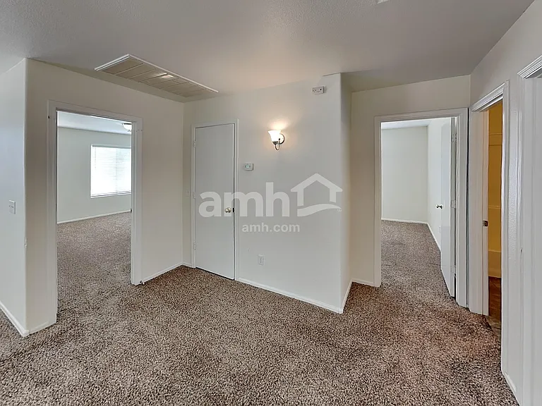 16020 W Morning Glory St — Photo 19