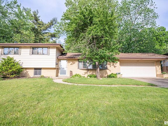 2nd image of 6932 N Kimberly Dr