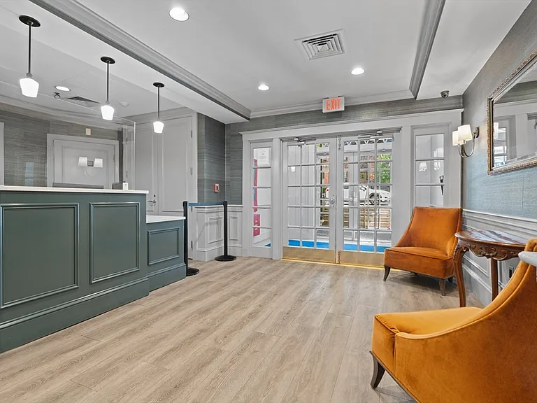 534 Beacon St #901 — Photo 14