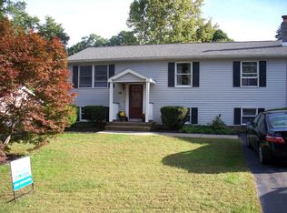 113 Marys Ave, Port Ewen, NY 12466