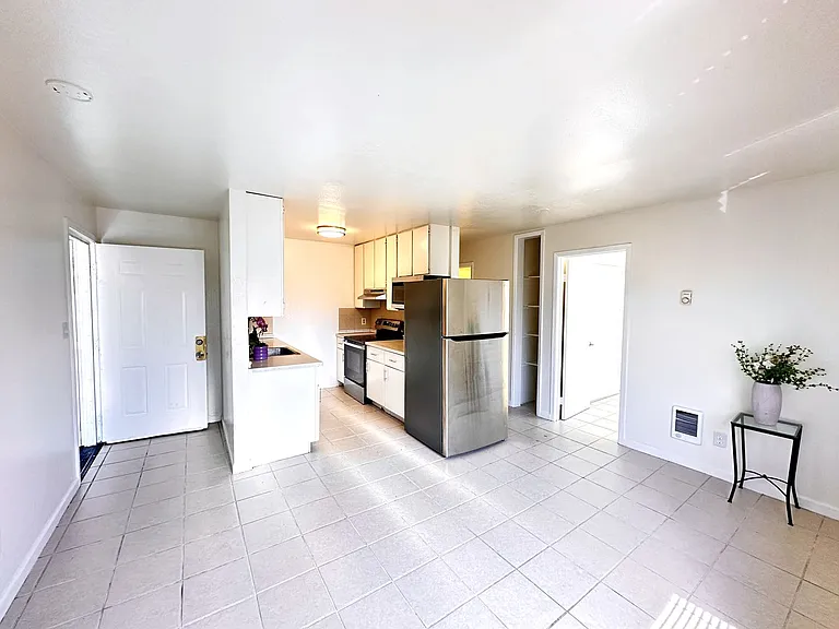 3421 68th Ave — Photo 24