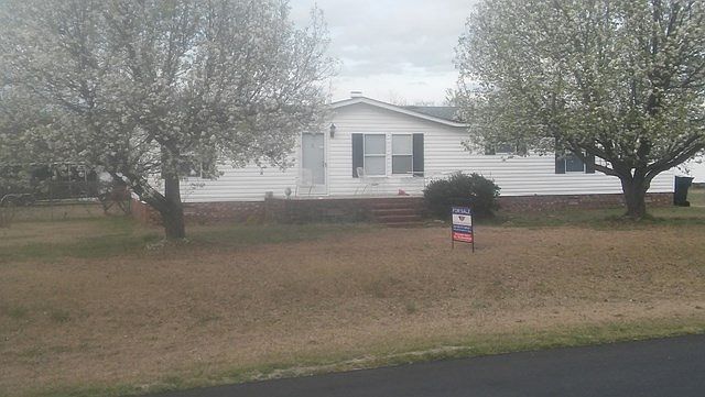 1st image of 109 Tinderwood Dr