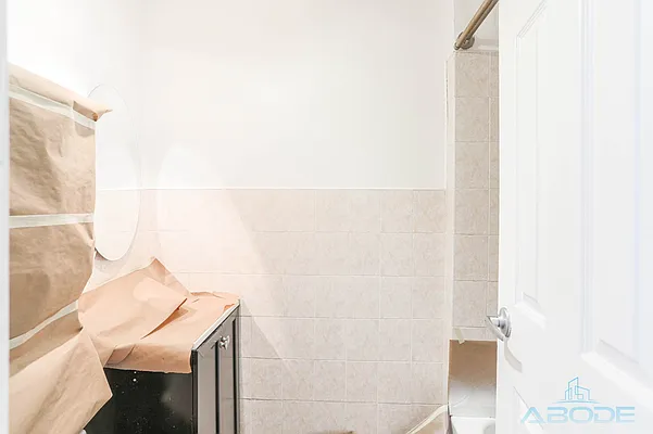 Rented by Reside New York | media 3