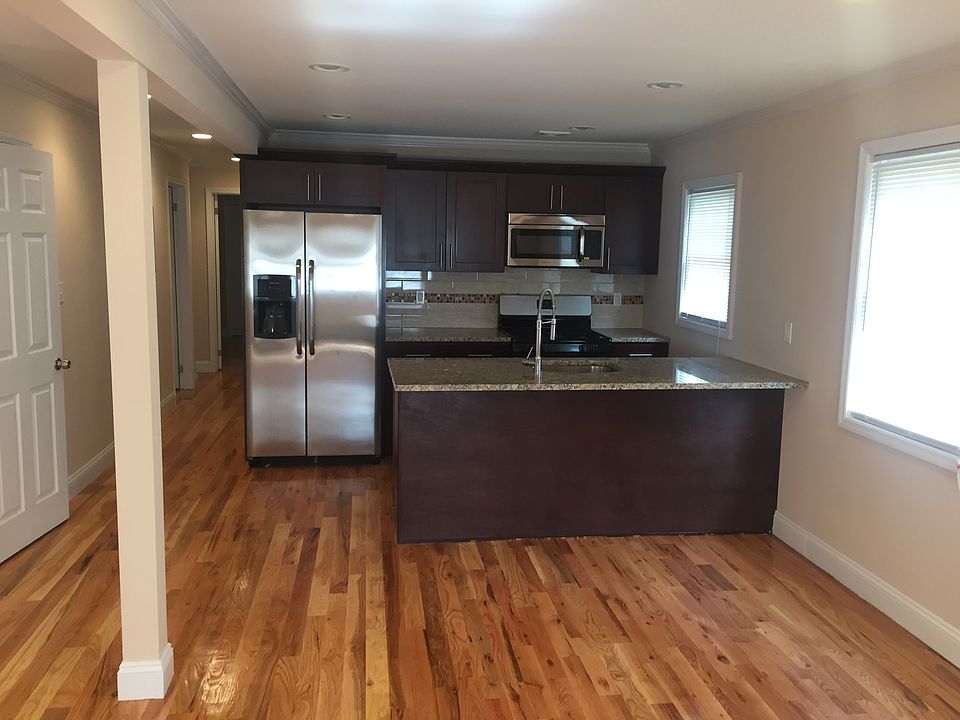 2nd image of 14976 255th St