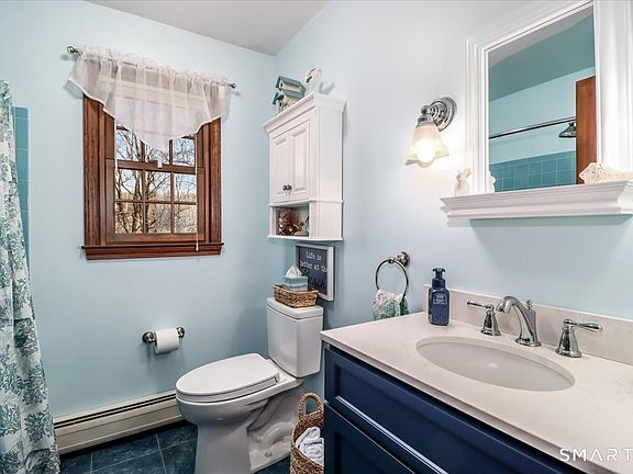 5th image of 11 Willow Road