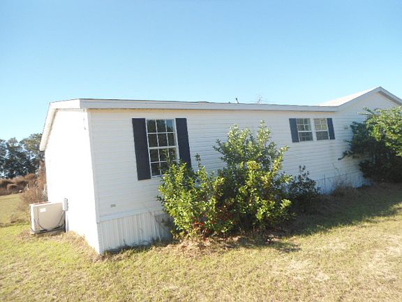 5th image of 7150 NW 56th Ct