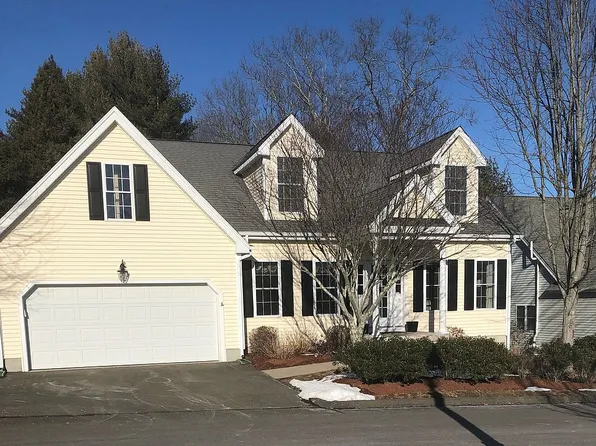 3 Windward Dr, Niantic, CT 06357