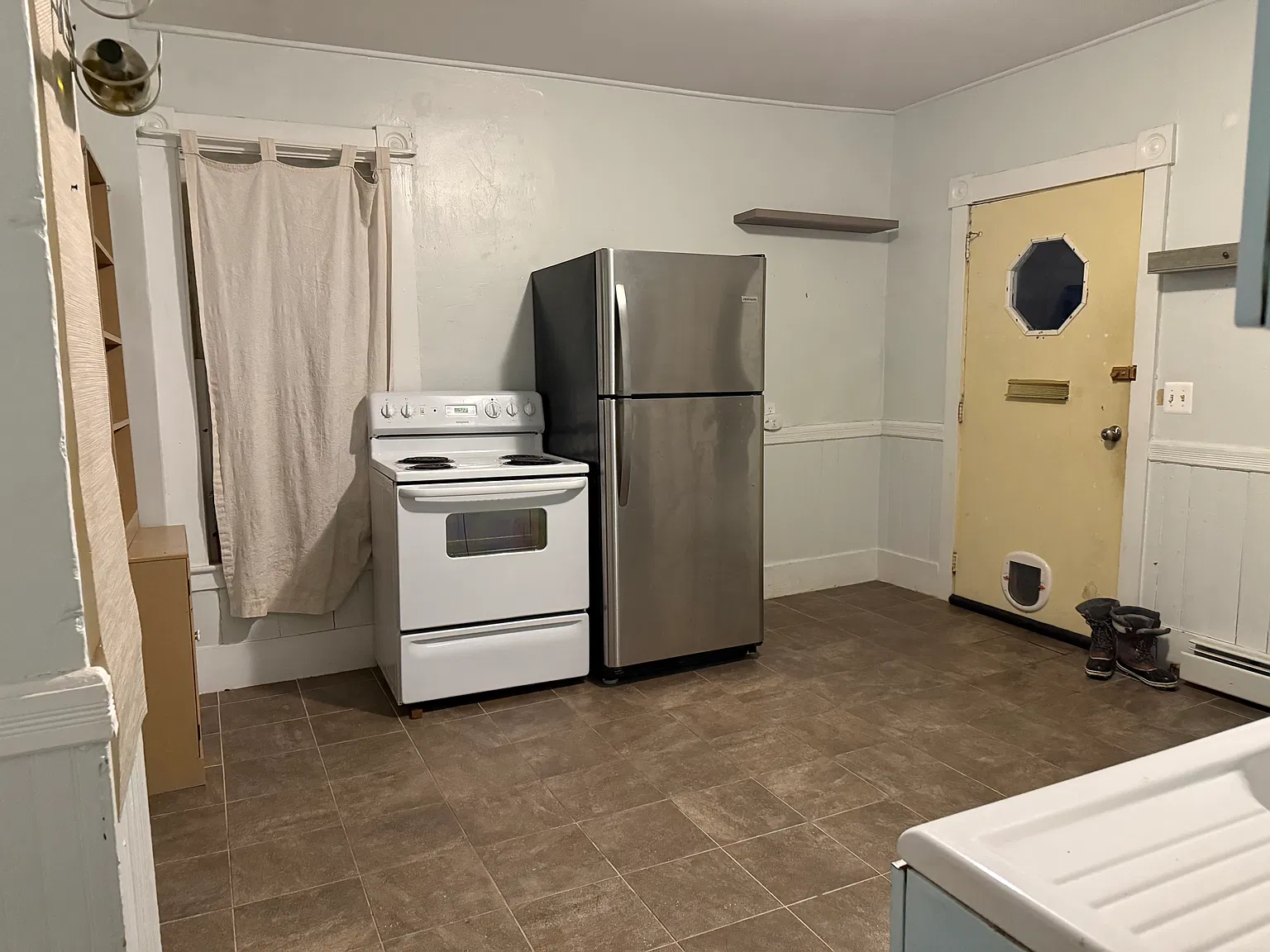2 bed, 1500 sqft, $1,625 — Photo 4