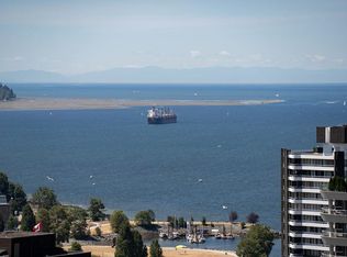 1283 Howe St #3201, Vancouver, BC V6Z 0E3