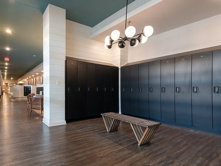 IMT 8 South — Photo 29