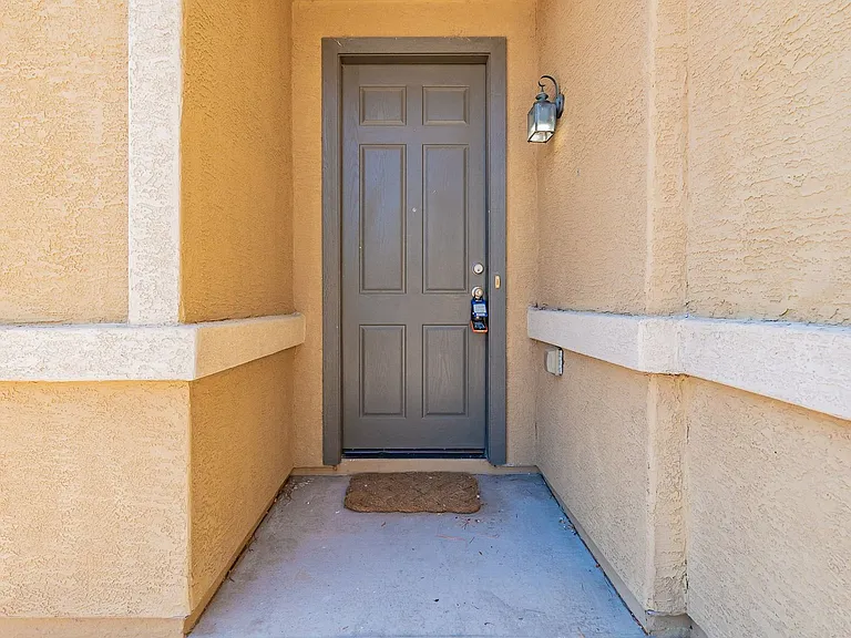 1083 W Calle Vista De Suenos — Photo 4