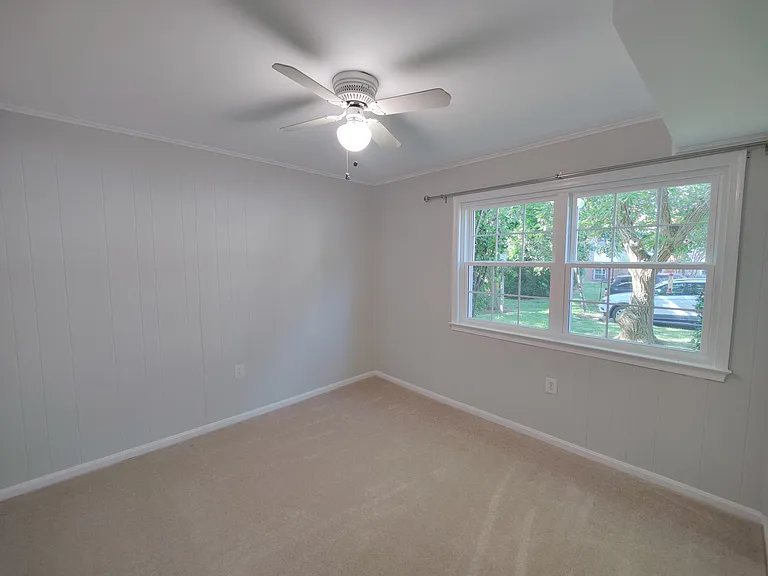 8120 Larkin Ln — Photo 12