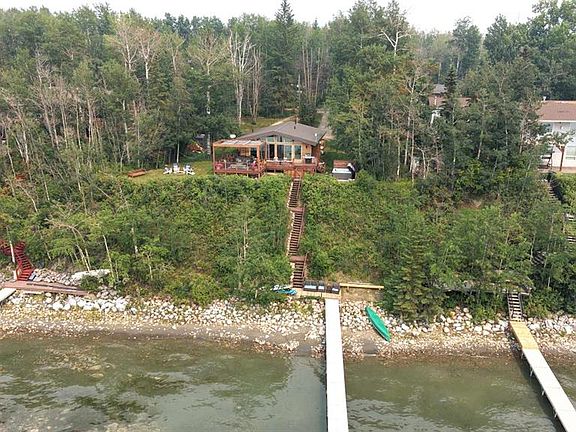 2nd image of 391 SW Birchcliff Rd