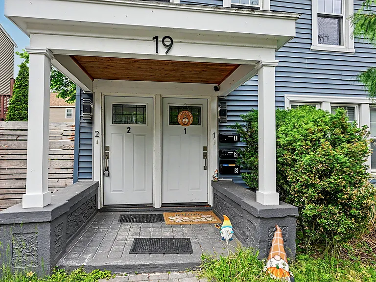 19 Spring Hill Ave #2 — Photo 26