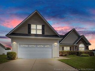 295 Collinwood Dr, Raeford, NC 28376