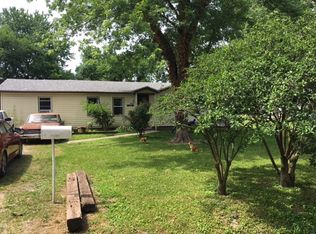 8938 Penn St, Collinsville, IL 62234