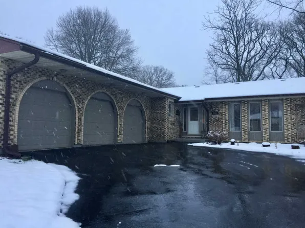 4461 Saint Tropez Dr, Lisle, IL 60532