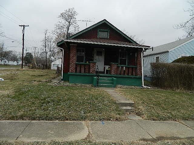 1st image of 805 Westwood Ave