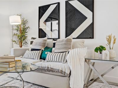 5171 Lindell Rd UNIT 201, Las Vegas, NV, 89118