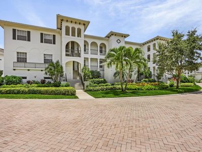 815 Bentwater Cir APT 202, Naples, FL, 34108