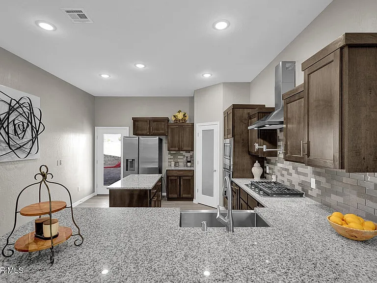 15340 Resolve Dr — Photo 8