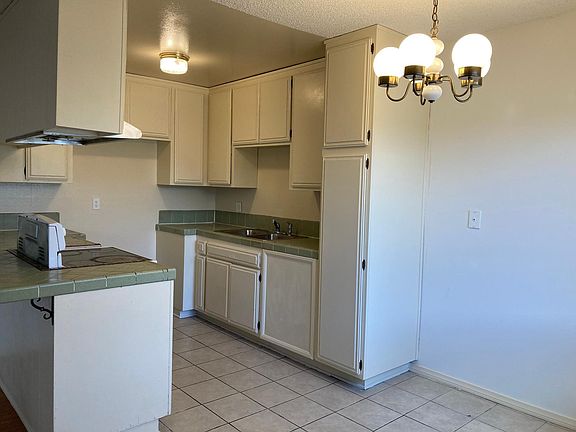 3rd image of 214 N Lincoln Ave #G