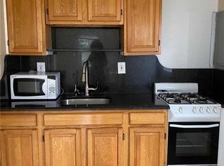 114 Bergold St, Brentwood, NY 11717