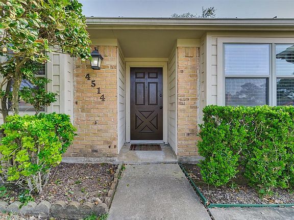 3rd image of 4514 Iroquois Dr