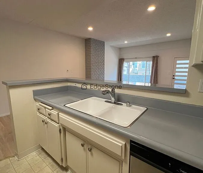 11905 Avon Way #206 — Photo 10