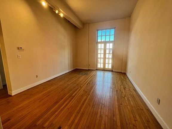 2nd image of 115 N 1st St #204