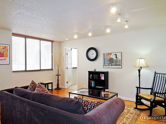 997|=|Living Room