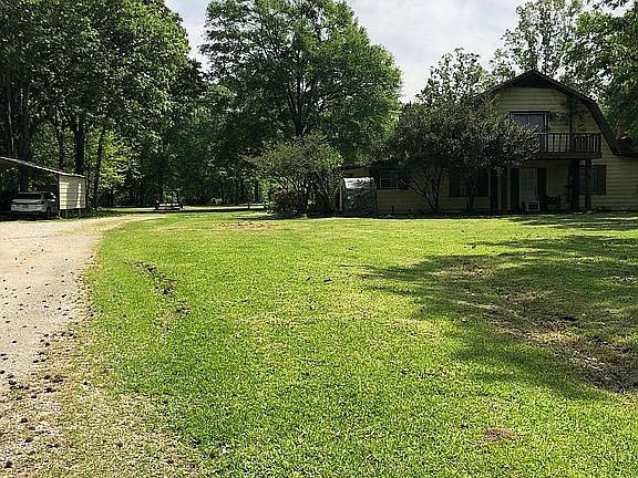 3rd image of 196 Paige Ln